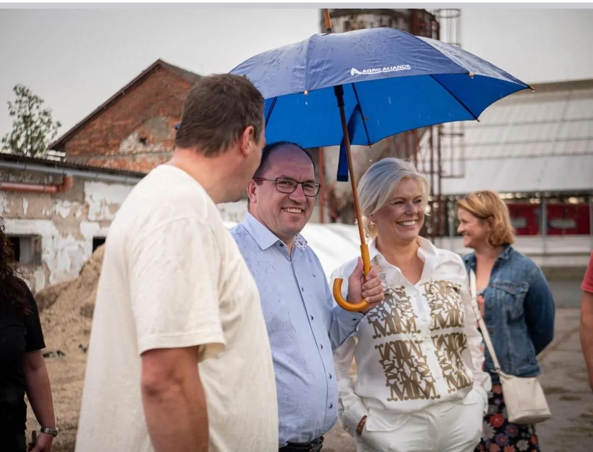 Pod deštníkem na návštěvě zemědělského podniku
